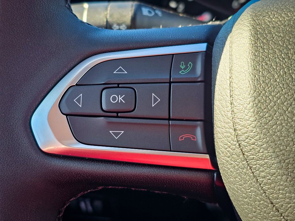 New 2026 Jeep Compass Latitude image 17