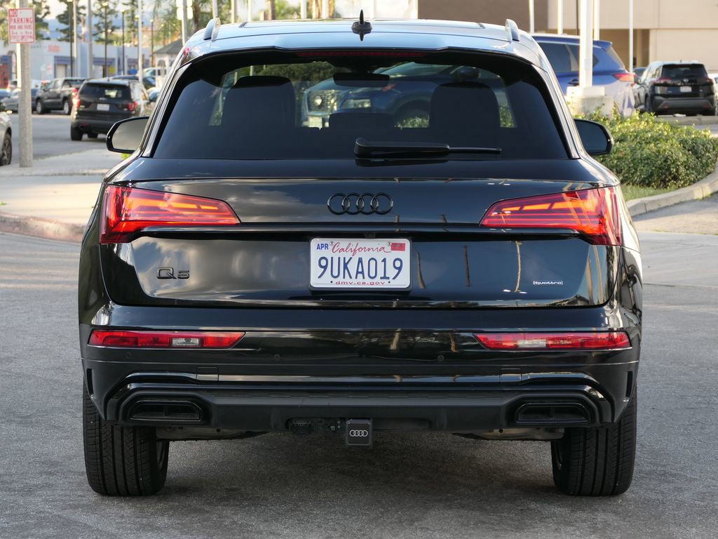 Used 2023 Audi Q5 e Premium Plus w/ Premium Plus Package image 4