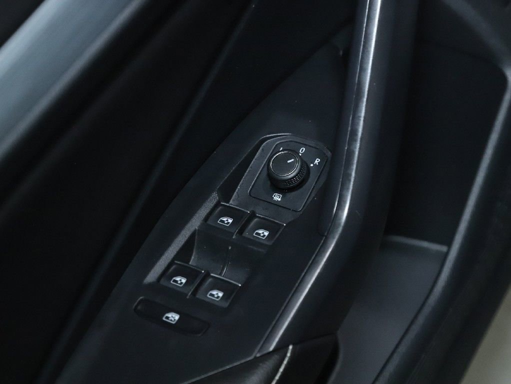 Used 2025 Volkswagen Jetta S image 16