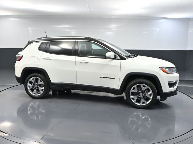 Used 2021 Jeep Compass Limited AWD/4WD image 4