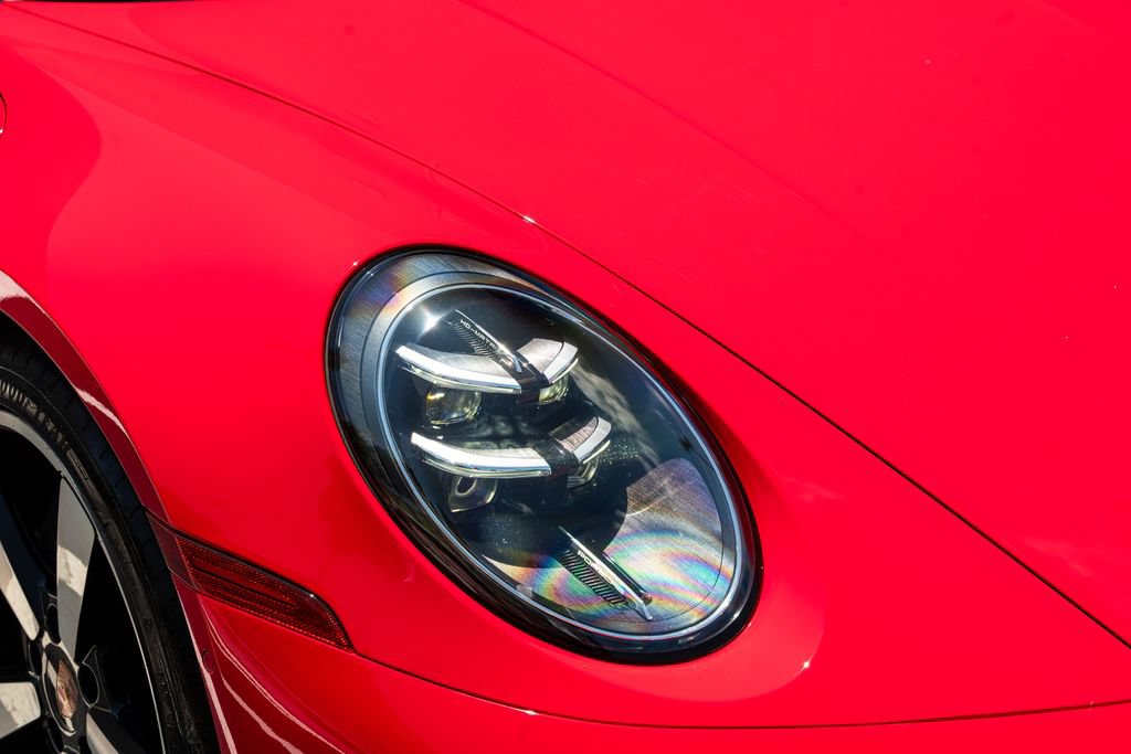 Used 2025 Porsche 911 Carrera RWD image 10