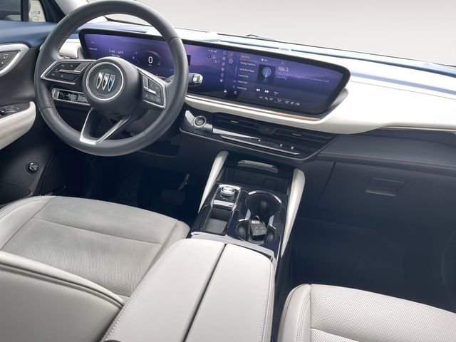 Used 2024 Buick Envision Avenir image 10