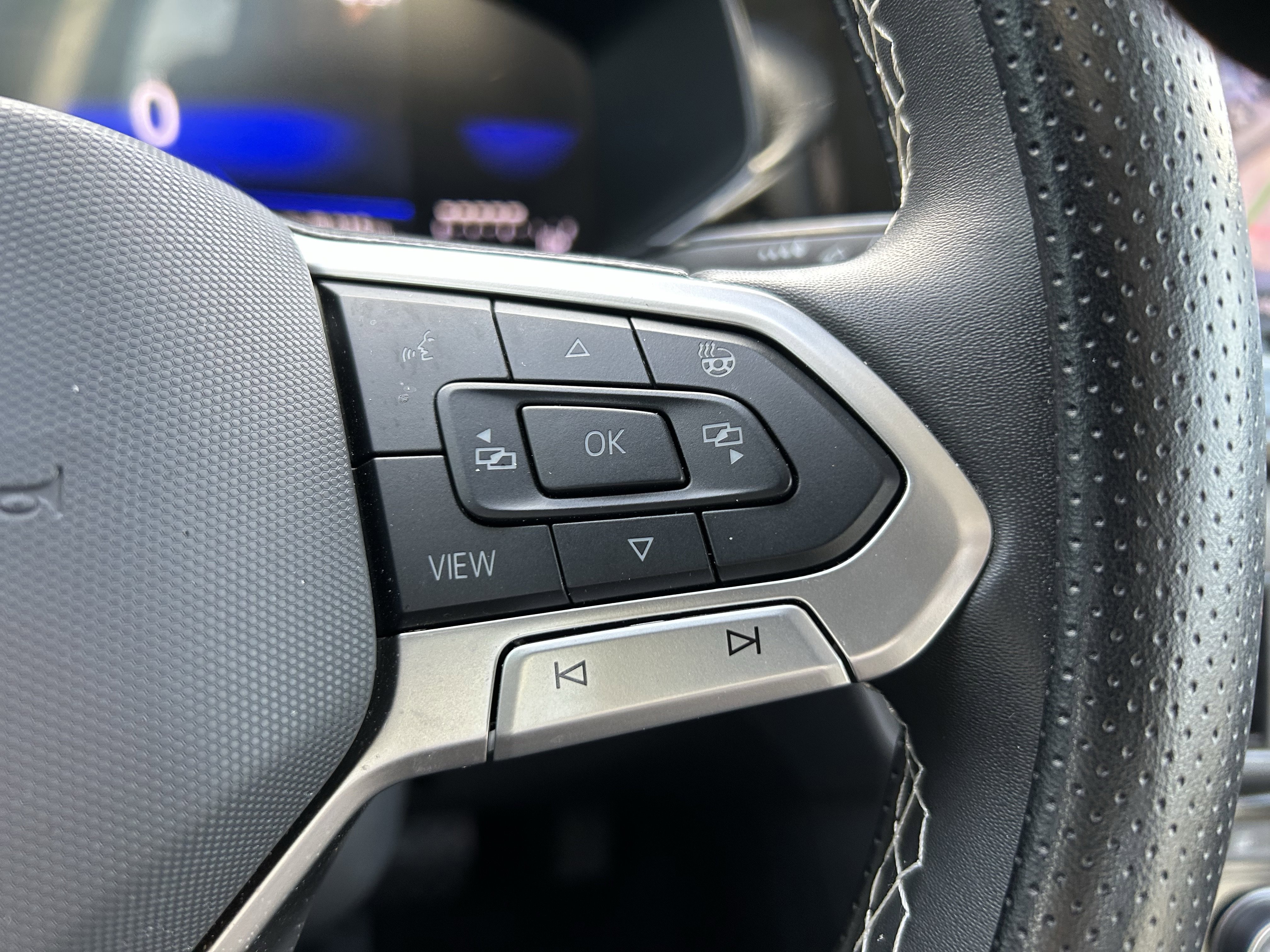 Certified 2024 Volkswagen Taos S image 23