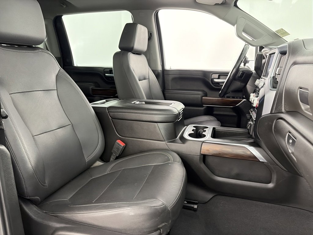 Used 2022 GMC Sierra 3500 SLT w/ SLT Premium Package image 31