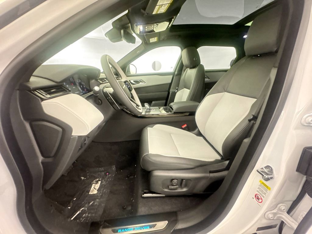 New 2026 Land Rover Range Rover Velar S AWD/4WD image 20