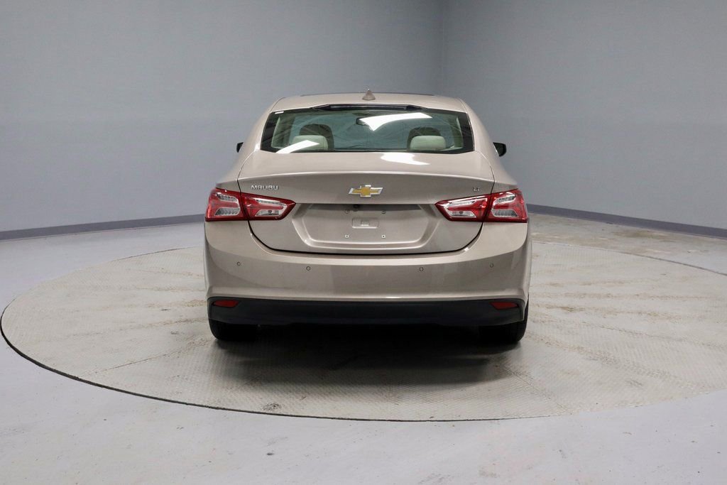 Used 2024 Chevrolet Malibu LT image 11