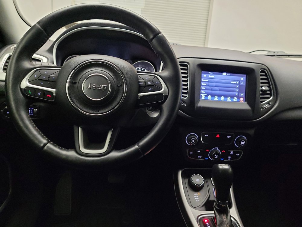 Used 2017 Jeep Compass Latitude w/ Popular Equipment Group image 22