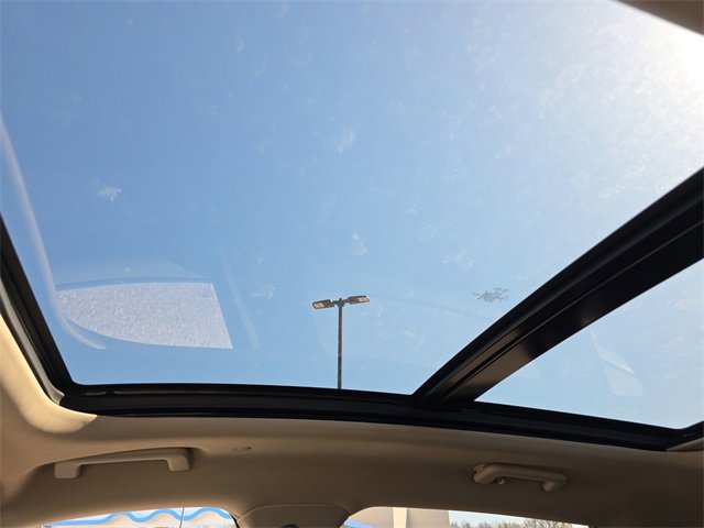 Used 2019 Lincoln Nautilus Select image 28