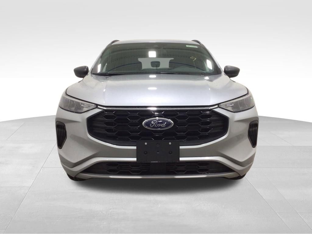 Used 2024 Ford Escape ST-Line w/ Tech Pack #1 image 7