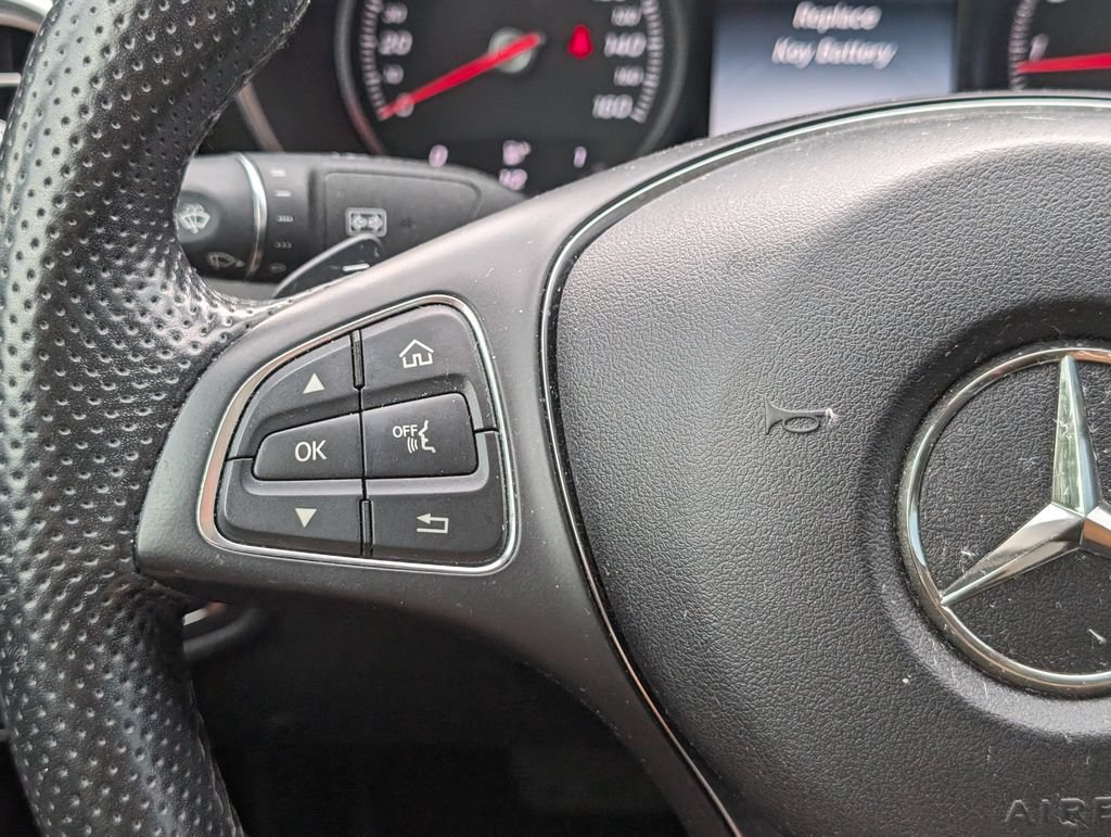 Used 2015 Mercedes-Benz C 300 4MATIC Sedan image 23