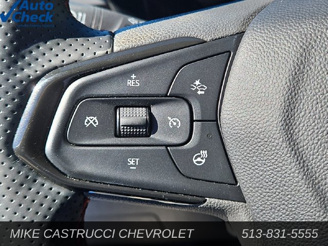 Used 2024 Chevrolet Trax RS w/ Sunroof Package FWD image 12