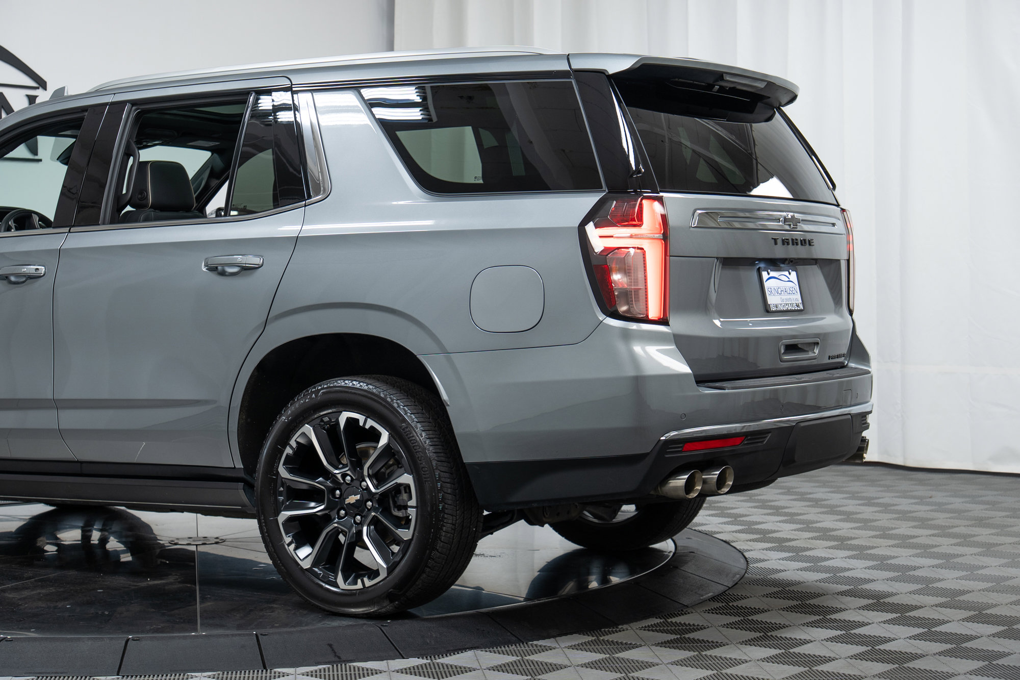 Used 2023 Chevrolet Tahoe Premier w/ Premium Package 2 image 30