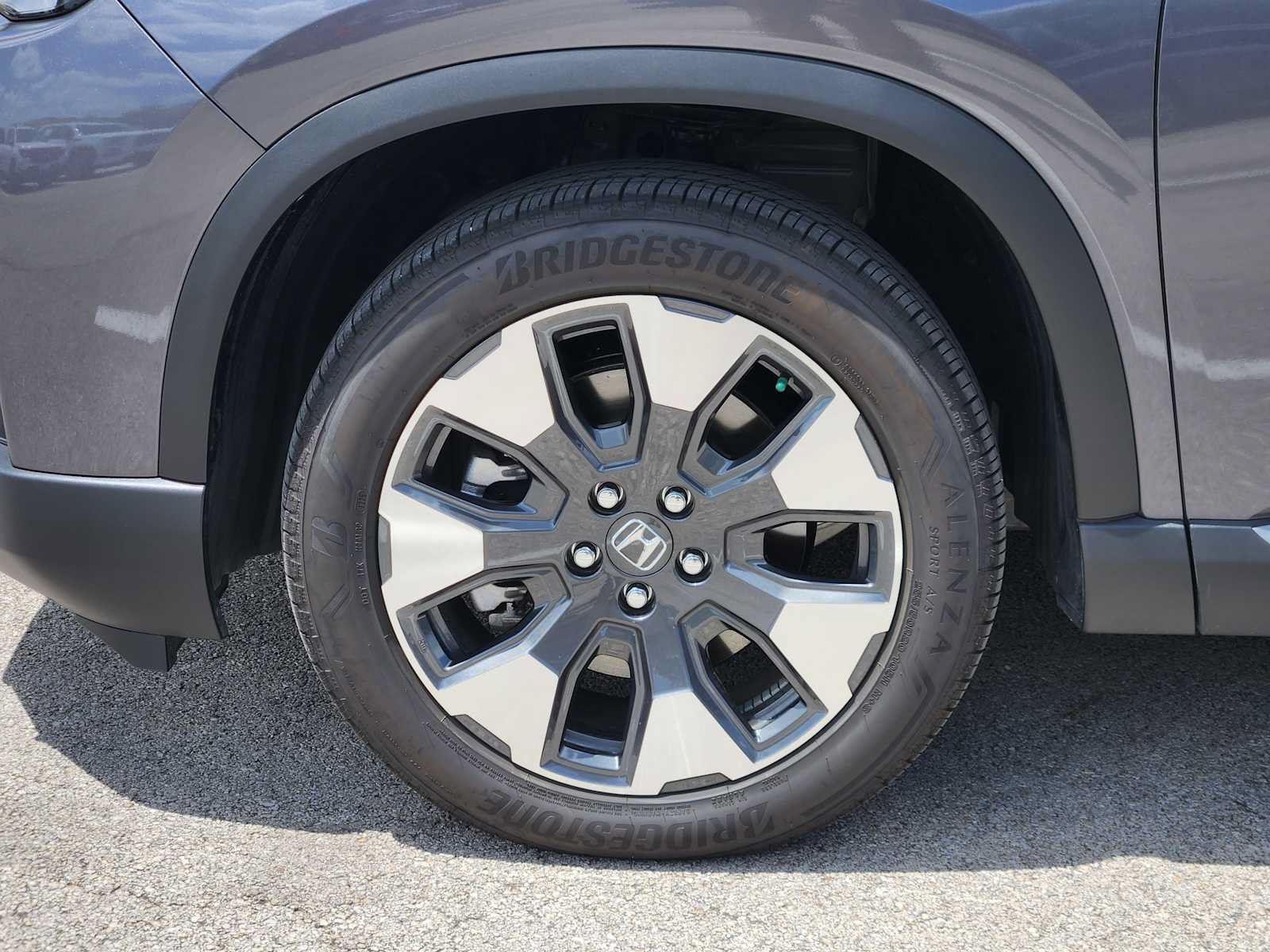 Certified 2026 Honda Pilot Elite image 9