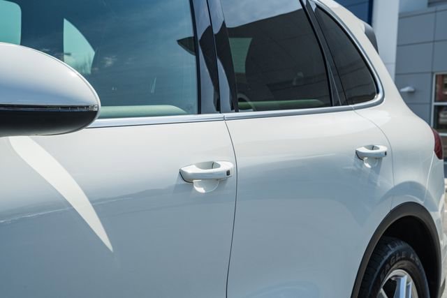 Used 2016 Porsche Cayenne image 16