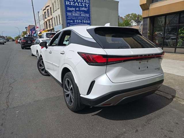 Used 2023 Lexus RX 350 Premium w/ Accessory Package AWD/4WD image 9