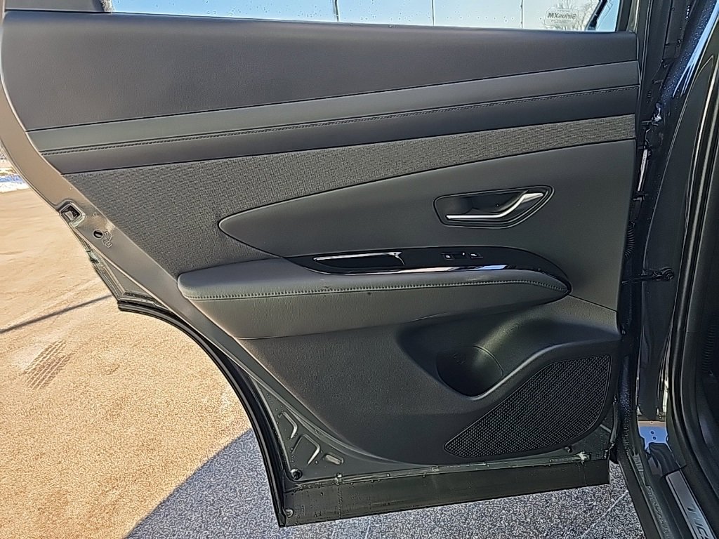 New 2026 Hyundai Tucson Limited image 32