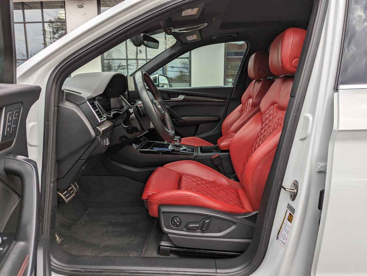 Used 2023 Audi SQ5 Premium Plus image 12