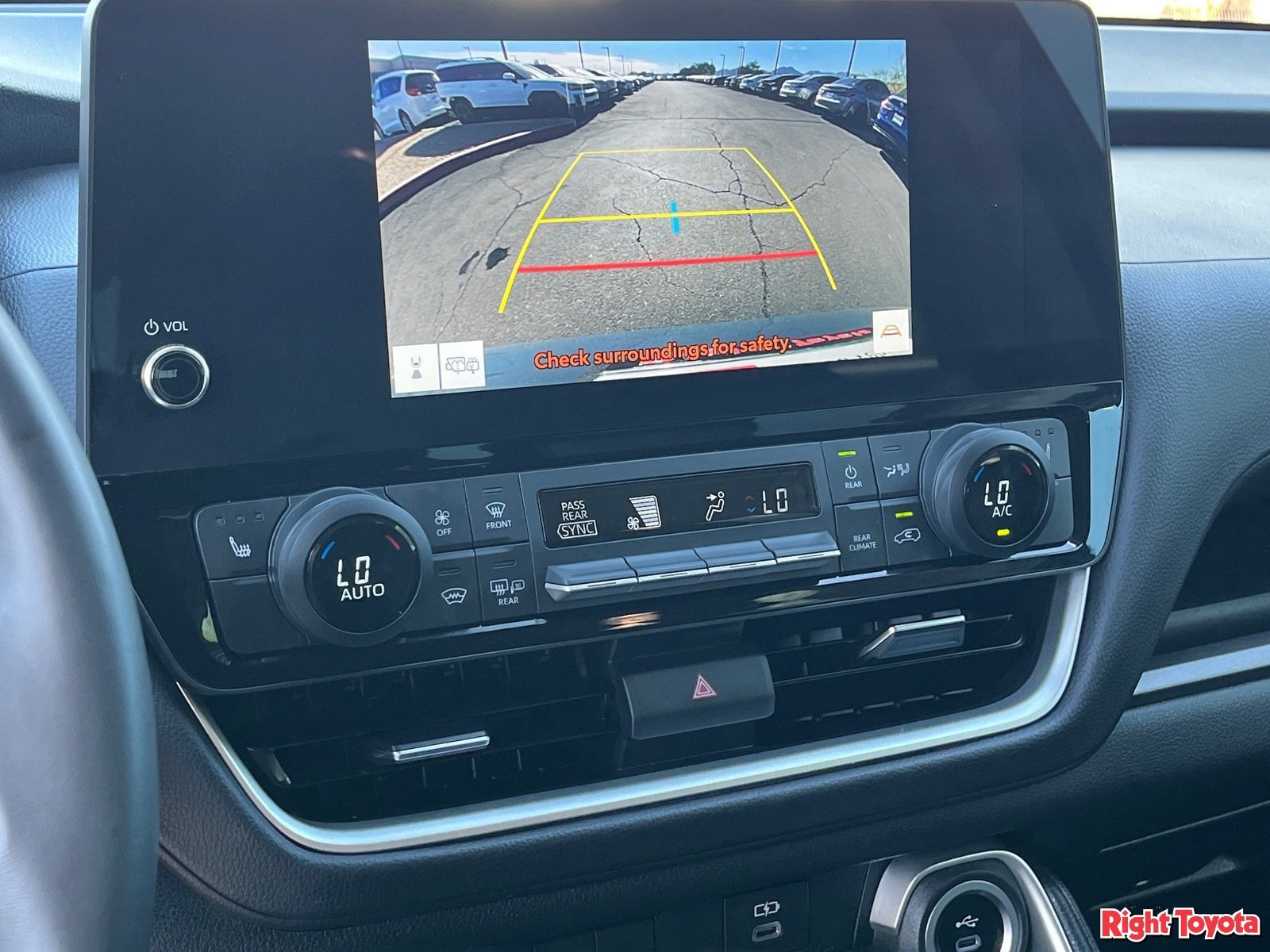 Certified 2024 Toyota Grand Highlander FWD image 29