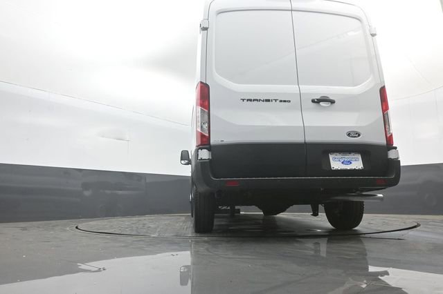 New 2026 Ford Transit 250 148 Medium Roof image 28