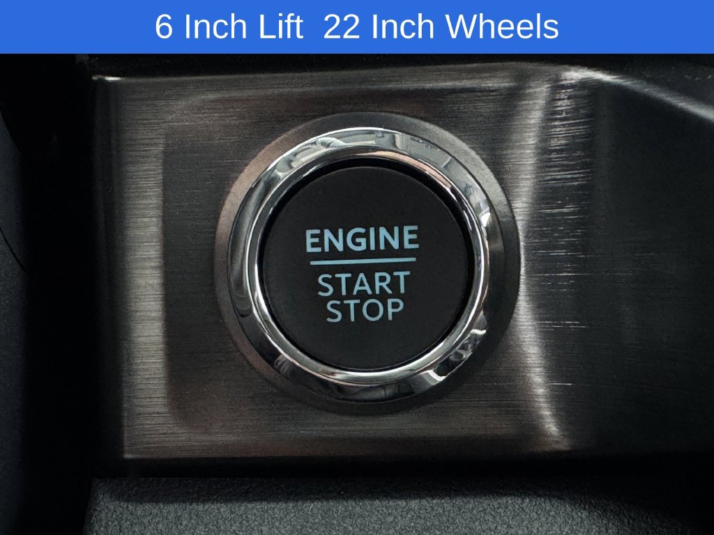 Used 2025 Ford F250 Lariat w/ Chrome Package AWD/4WD image 23