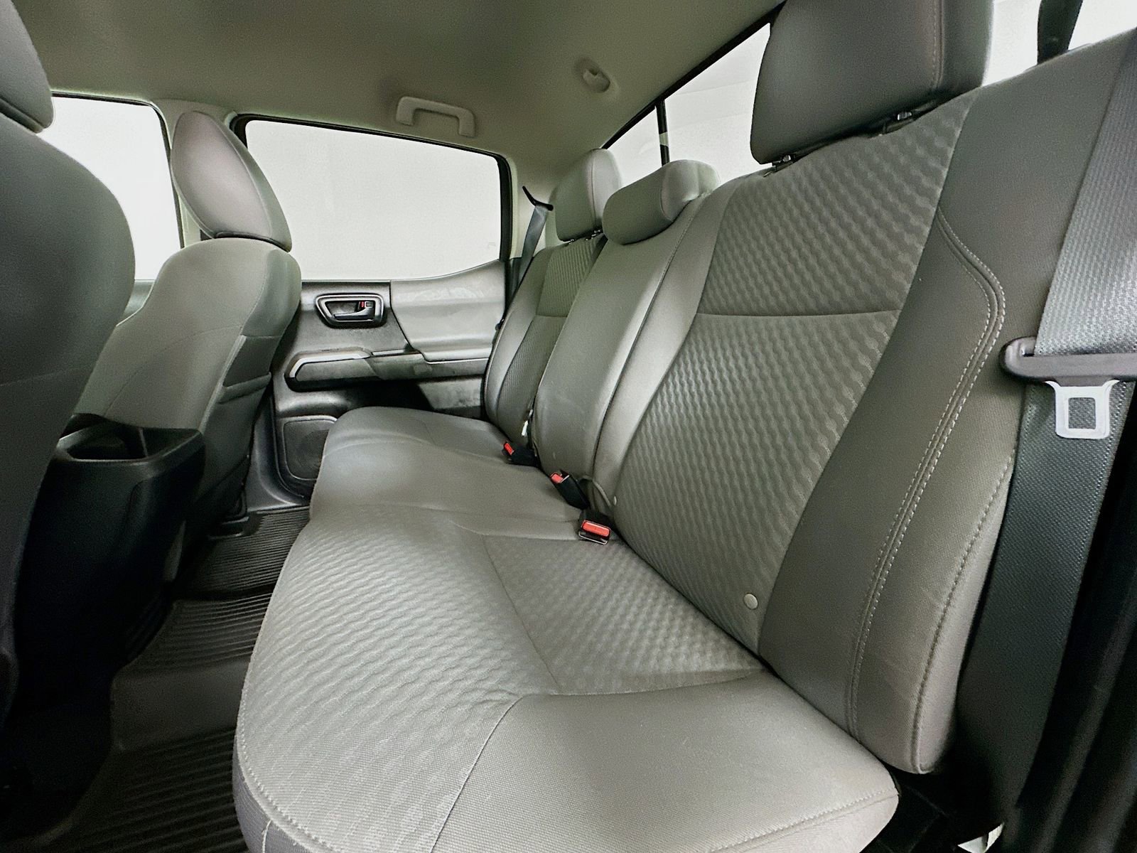 Certified 2022 Toyota Tacoma SR5 w/ Technology Package image 23