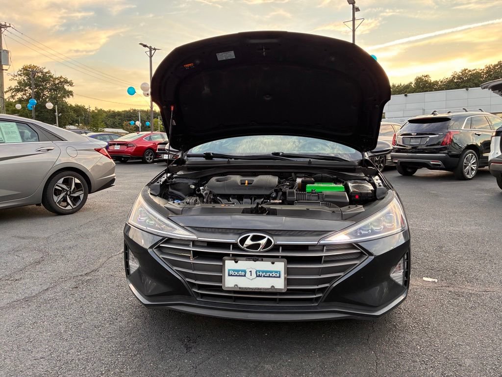 Used 2020 Hyundai Elantra Limited FWD image 10