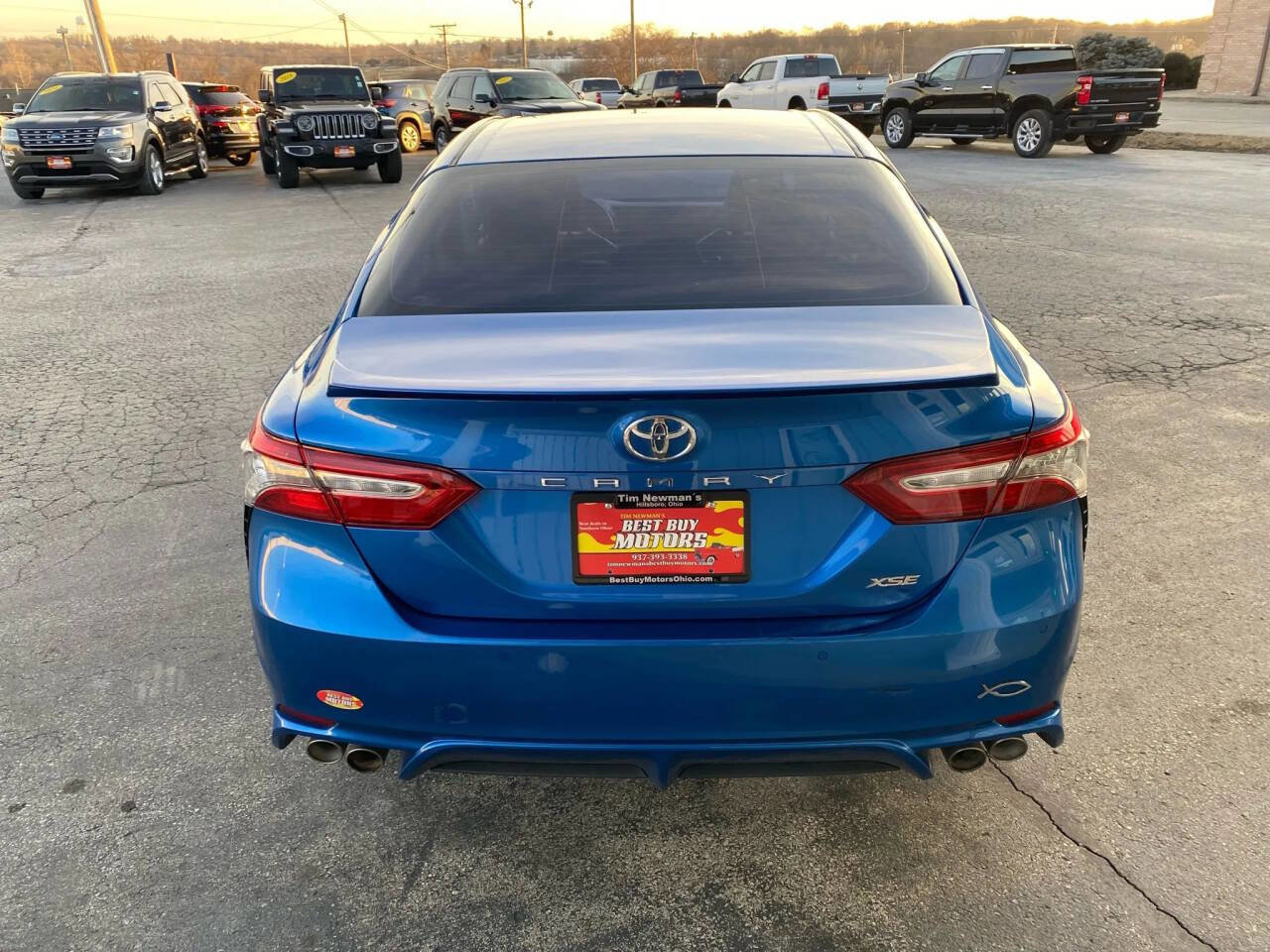 Used 2018 Toyota Camry XSE FWD image 6