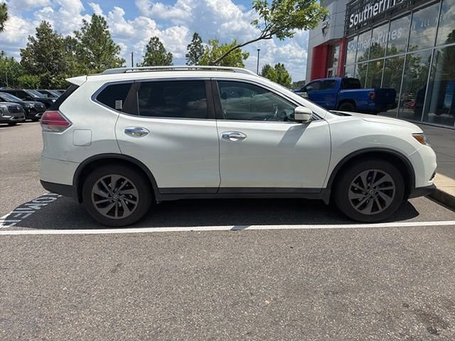 Used 2016 Nissan Rogue SL w/ SL Premium Package FWD image 10