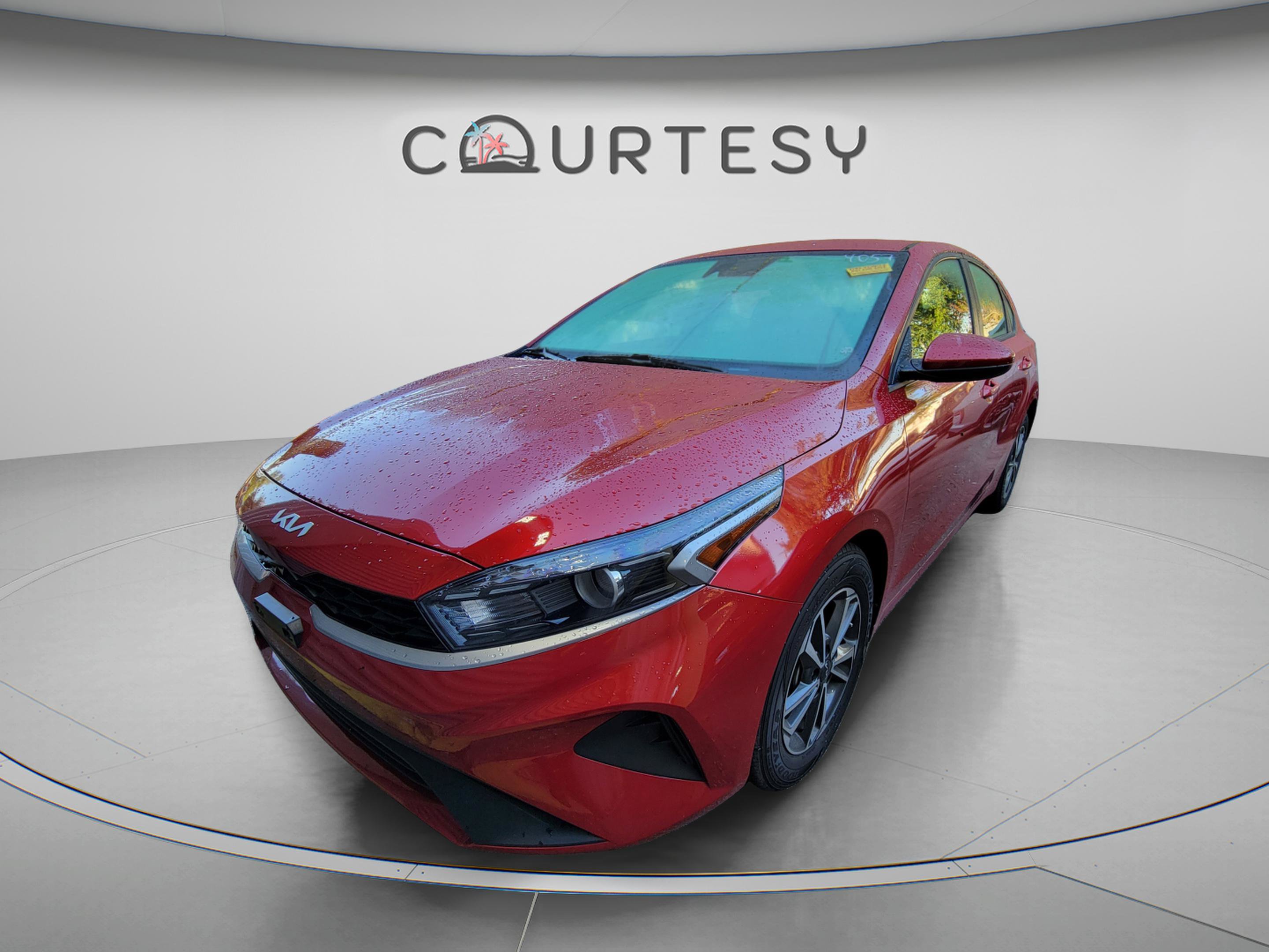 Certified 2024 Kia Forte LXS FWD image 2