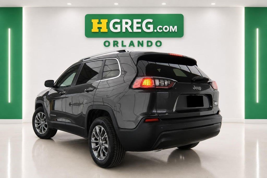 Used 2020 Jeep Cherokee Latitude Plus FWD image 2