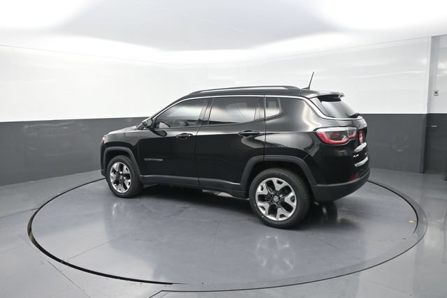 Used 2018 Jeep Compass Limited w/ Navigation Group AWD/4WD image 48