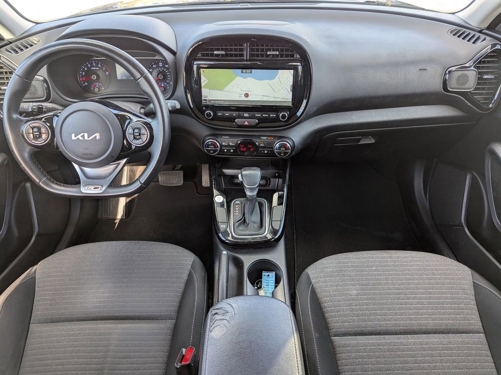 Used 2022 Kia Soul GT-Line image 11