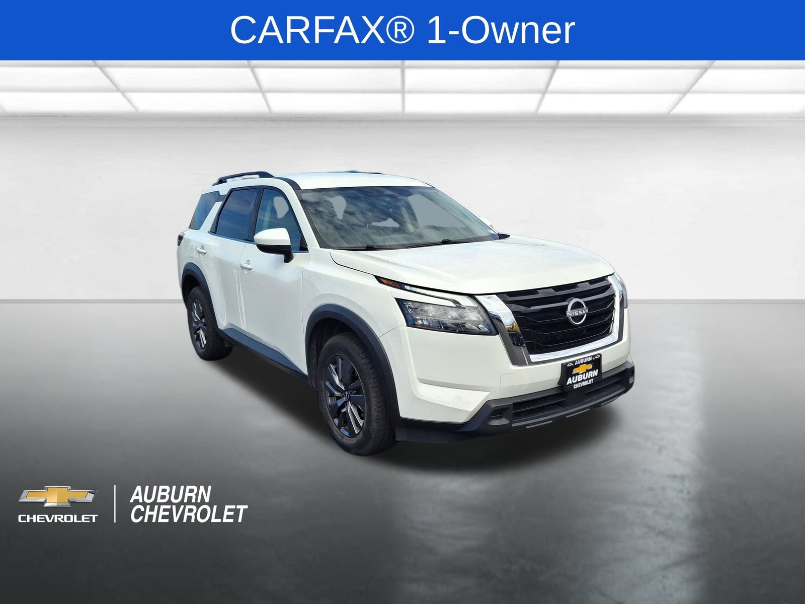 Used 2024 Nissan Pathfinder SV AWD/4WD image 1