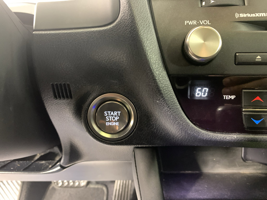 Used 2021 Lexus RX 350L Luxury w/ Accessory Package image 17