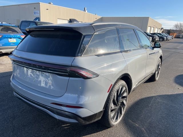 New 2026 Lincoln Nautilus Reserve w/ Jet Appearance Package image 3