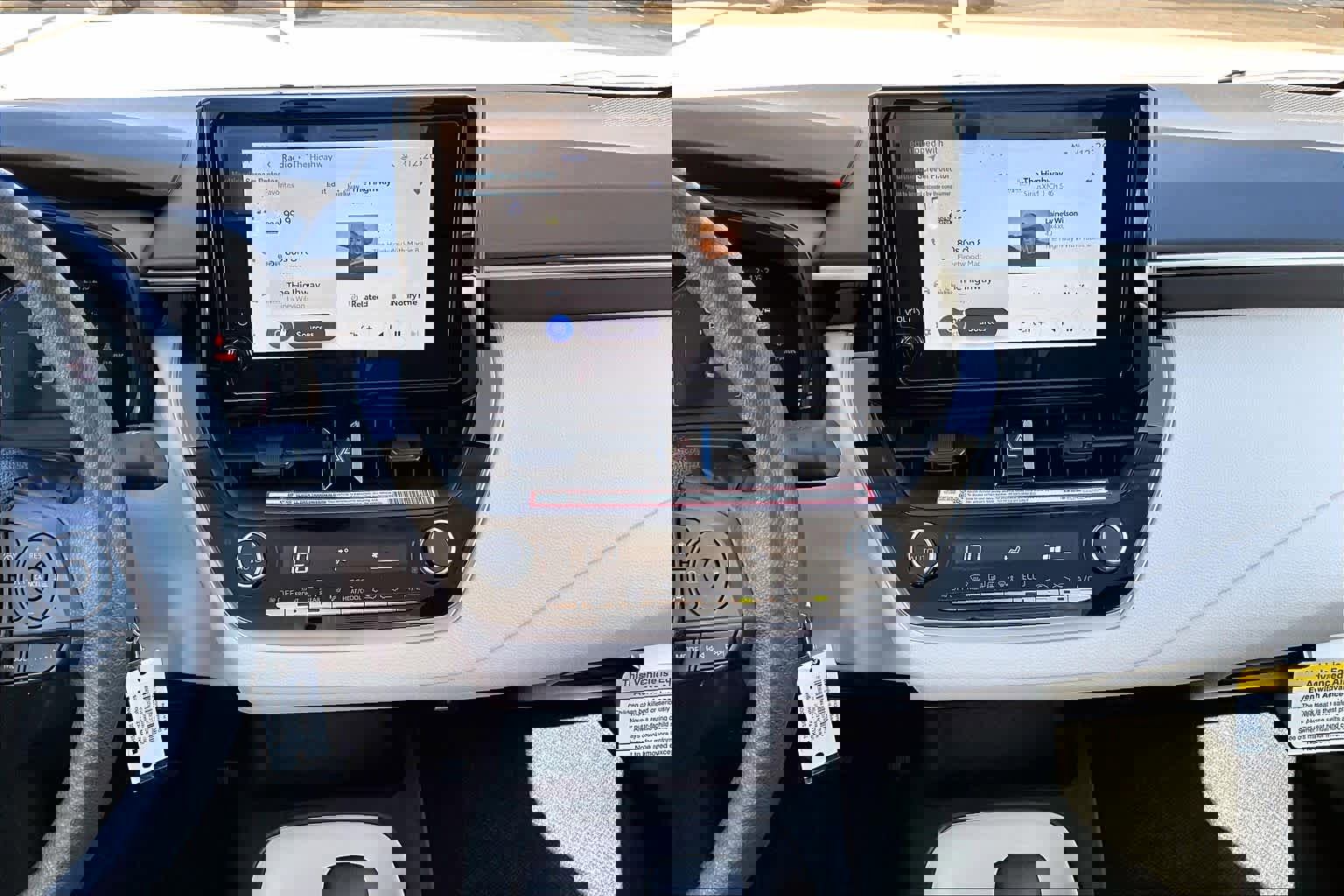 Used 2026 Toyota Corolla LE image 7