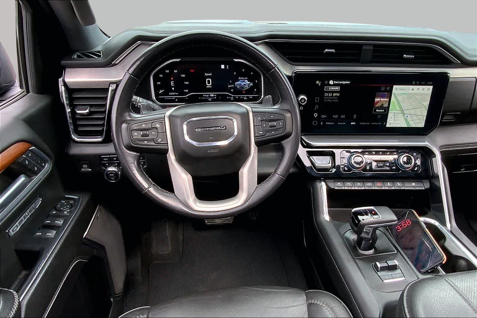 Used 2023 GMC Sierra 1500 Denali w/ Denali Reserve Package AWD/4WD image 6
