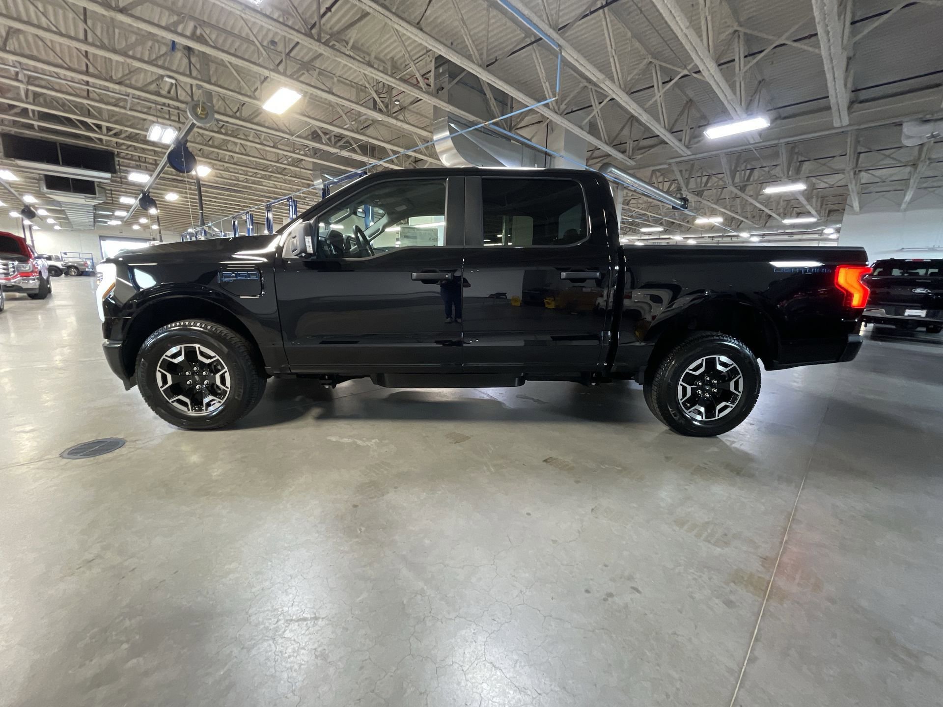New 2024 Ford F150 Lightning Pro w/ Tow Technology Package AWD/4WD image 41