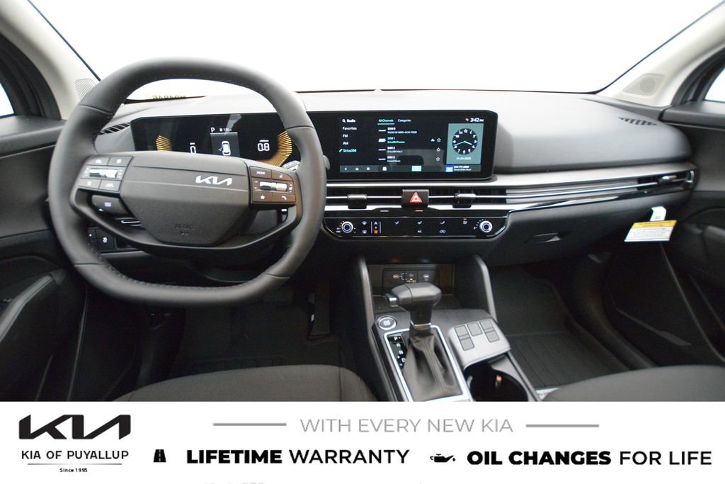New 2026 Kia Sportage LX image 9