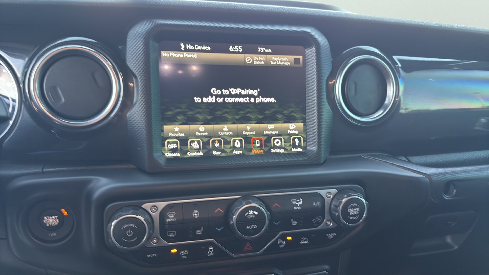 Used 2022 Jeep Wrangler Unlimited Rubicon AWD/4WD image 18