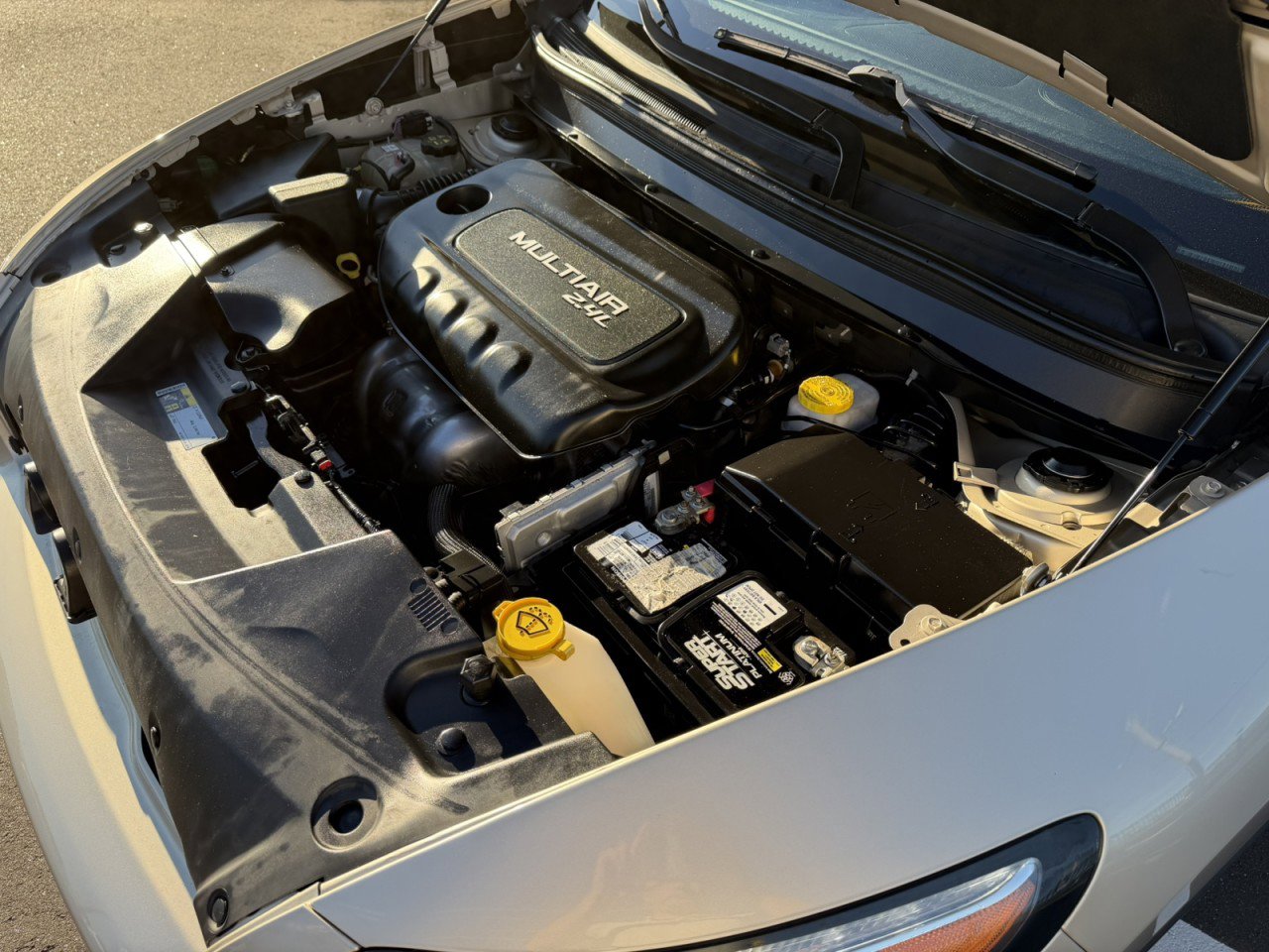 Used 2014 Jeep Cherokee Sport w/ Cold Weather Group image 29