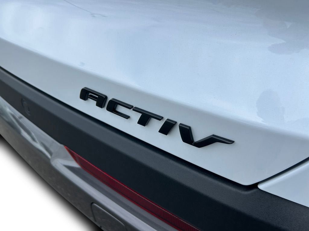 New 2026 Chevrolet Equinox ACTIV w/ Convenience Package III AWD/4WD image 36