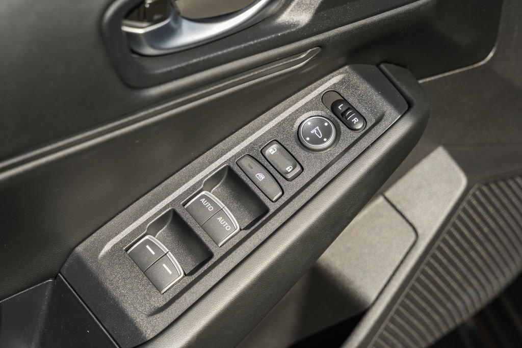 Used 2025 Honda Accord SE image 33