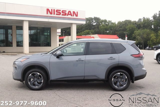 New 2026 Nissan Rogue SV image 4