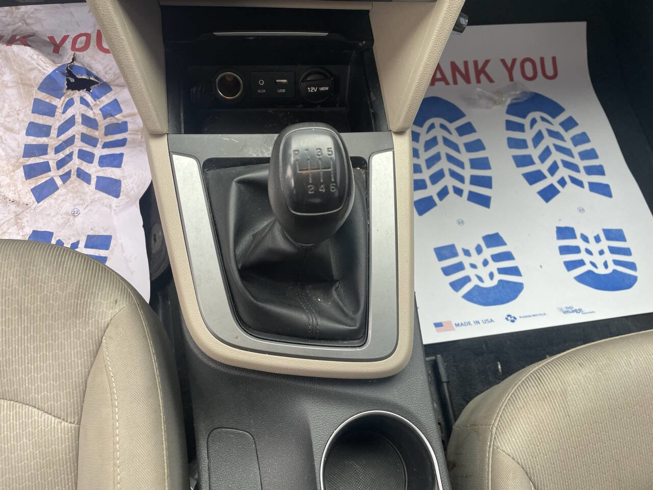 Used 2017 Hyundai Elantra SE image 12