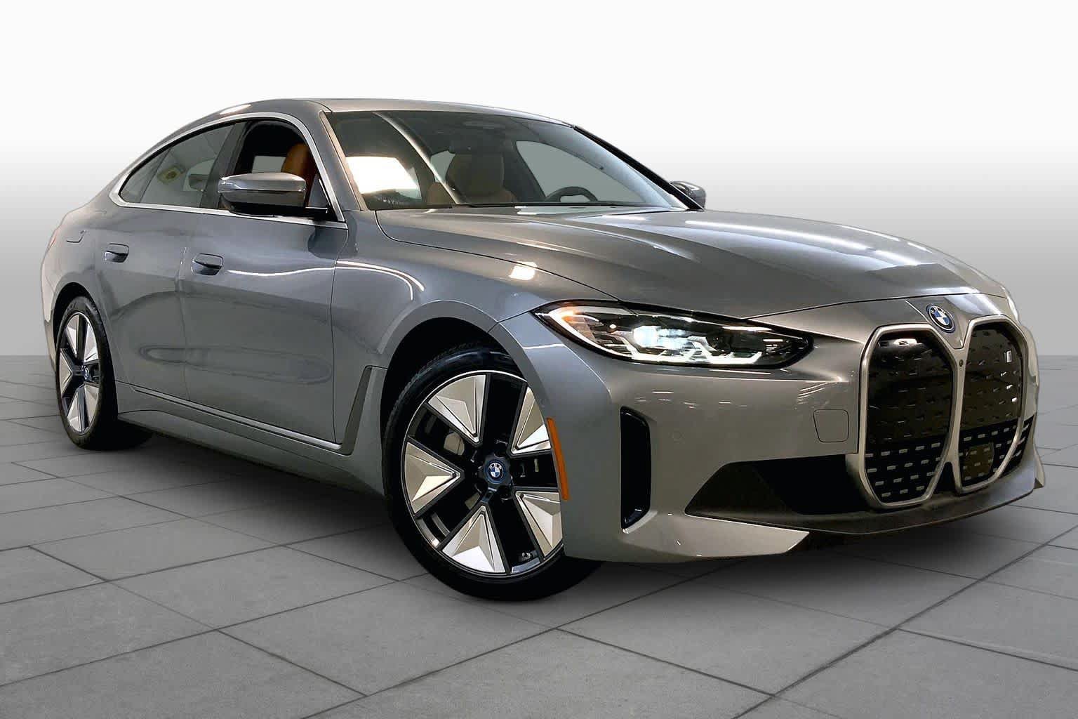 Used 2023 BMW i4 eDrive40 RWD image 2