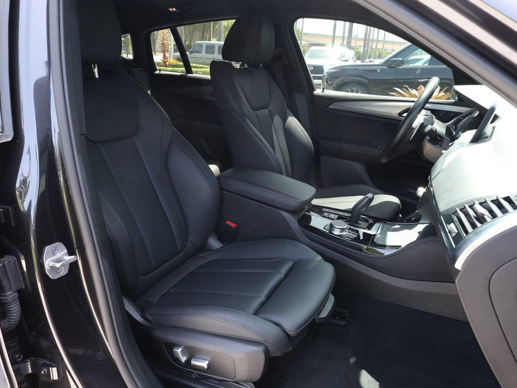 Used 2021 BMW X4 xDrive30i w/ Premium Package AWD/4WD image 22