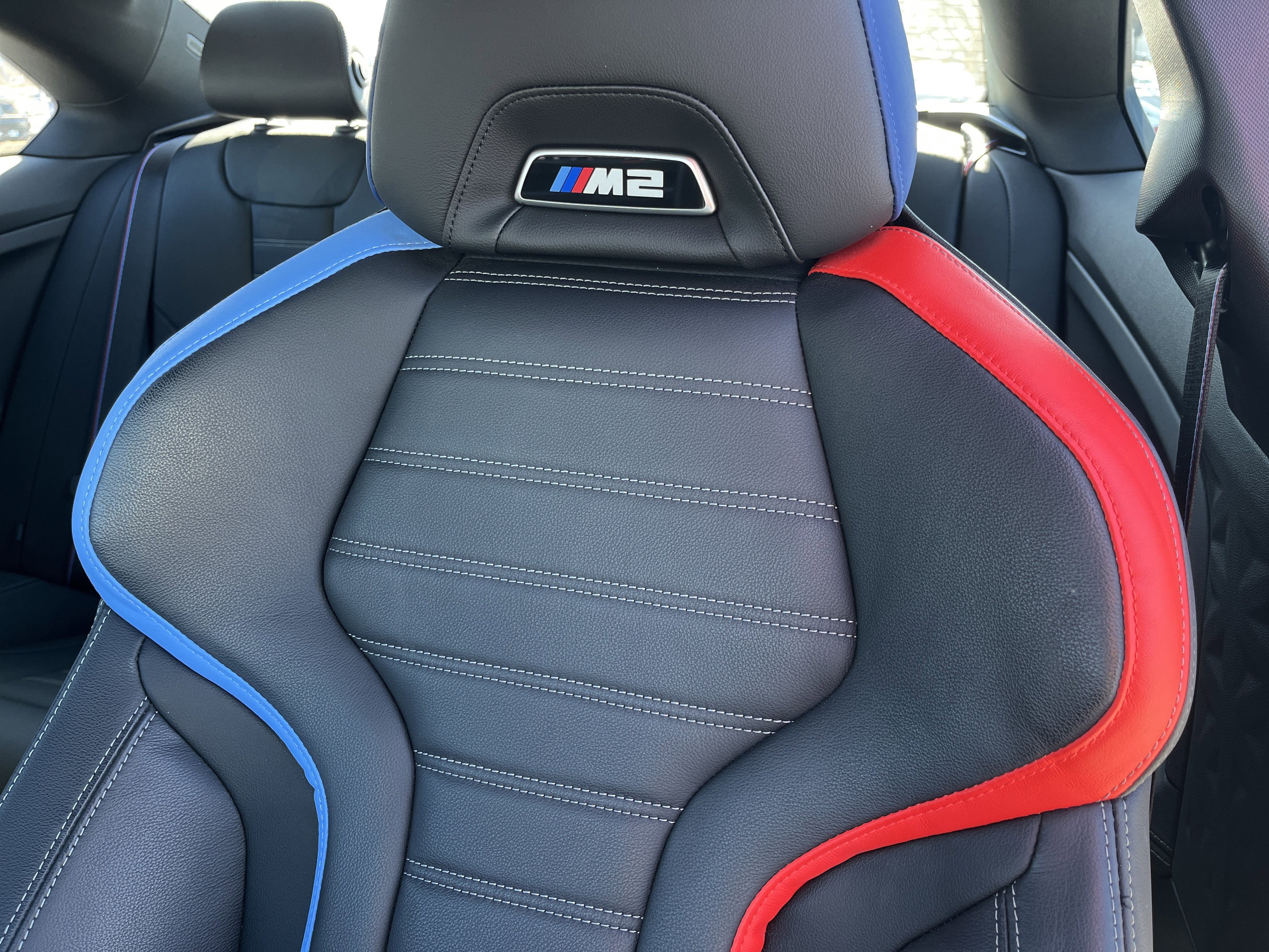 Used 2025 BMW M2 w/ Lighting Package image 20