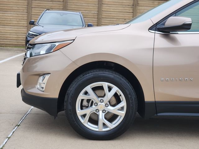 Used 2019 Chevrolet Equinox LT FWD image 16