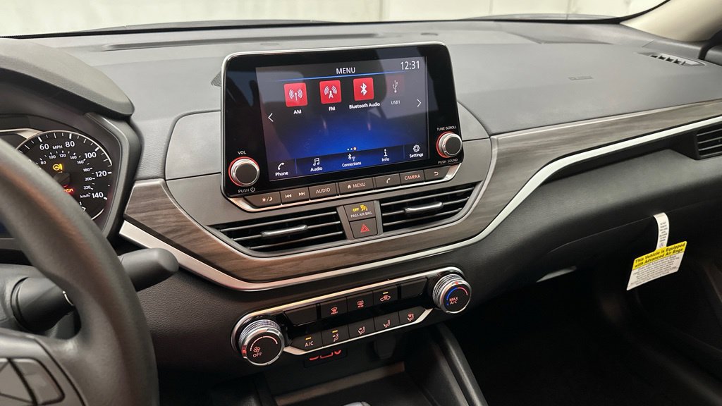 New 2026 Nissan Altima 2.5 SV FWD image 16